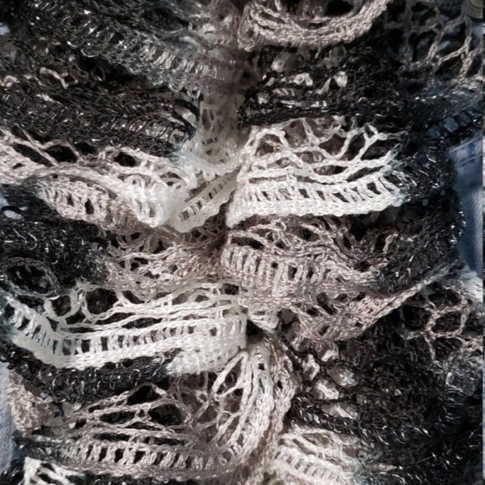 Knitted Ruffle Scarf - Picture 2 of 2